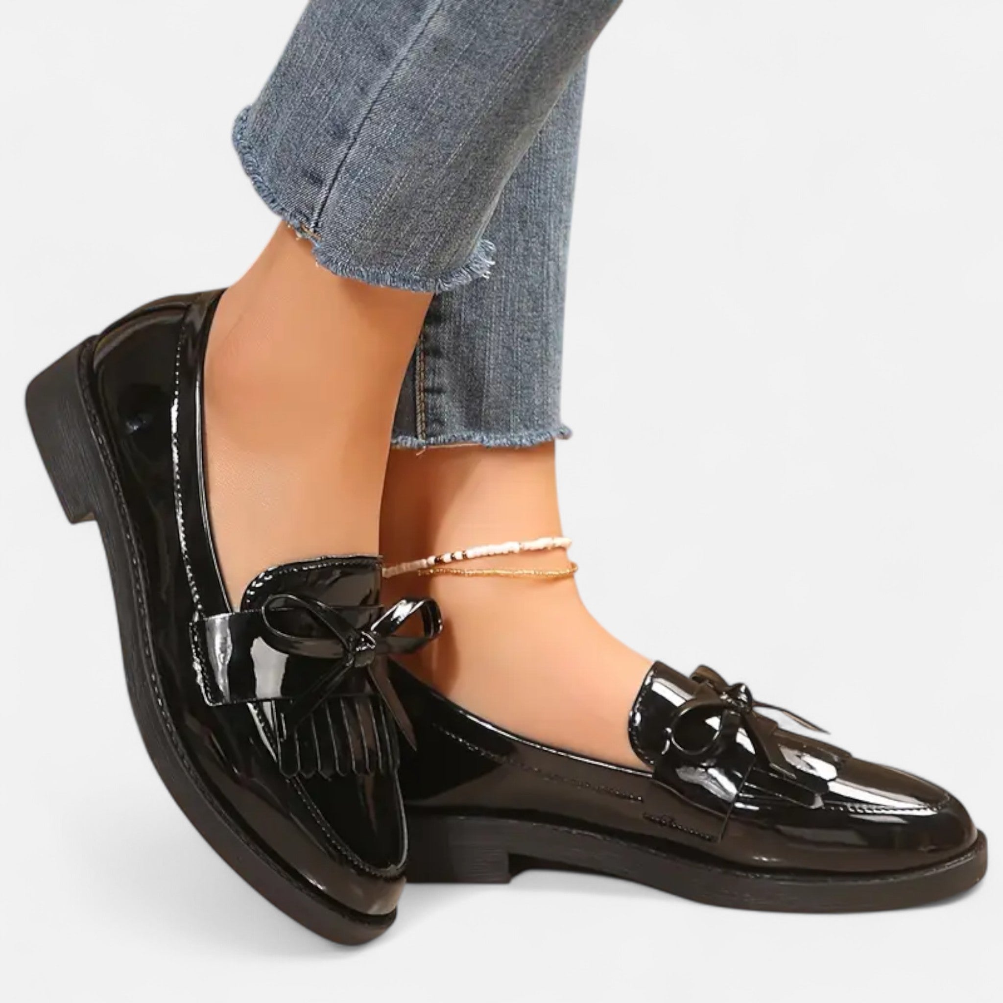 Etclair Mode | Women’s Tassel Bow Loafers